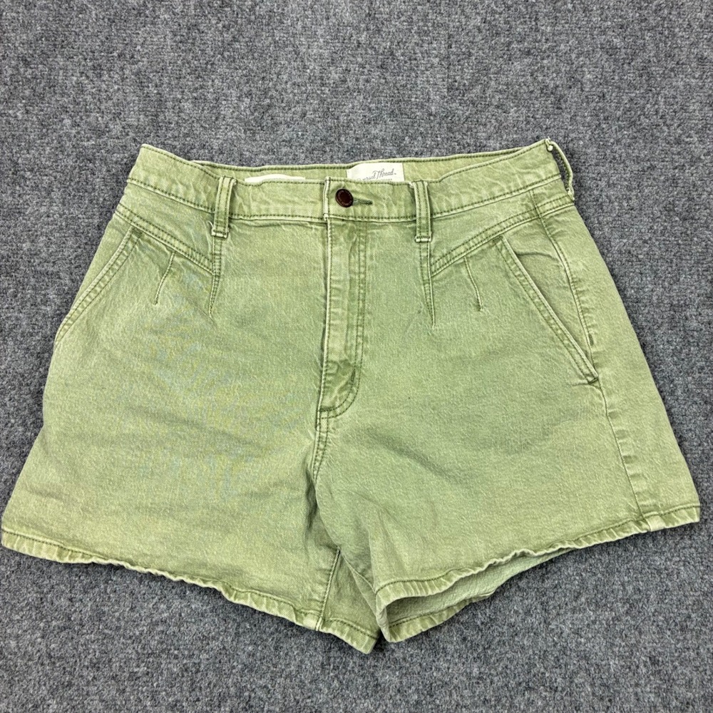 Universal Thread Womens High Rise Midi Shorts Green Size 8/29R Utility Denim